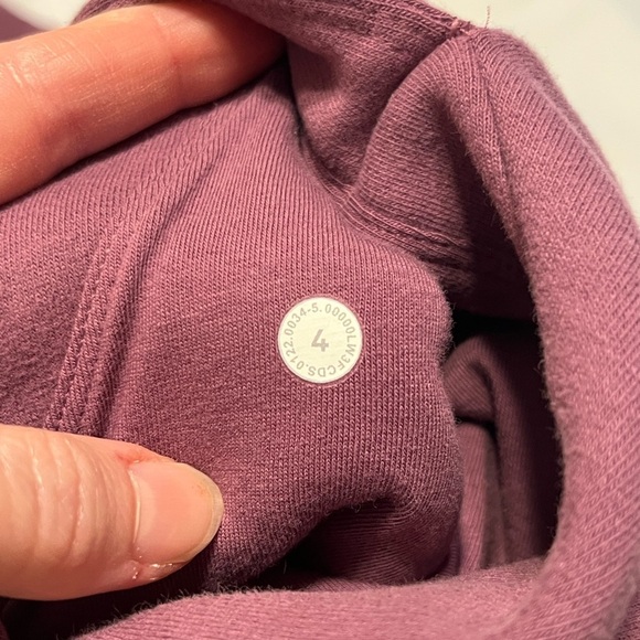 Lululemon Loungeful Hoodie - Picture 9 of 16
